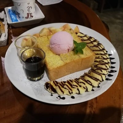 ฮันนี่-ช็อกโกแลตโทส