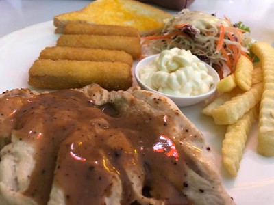 สปาเกตตี้ไก่พริกไทยดำ+ฟิชแอนด์ชิพ
