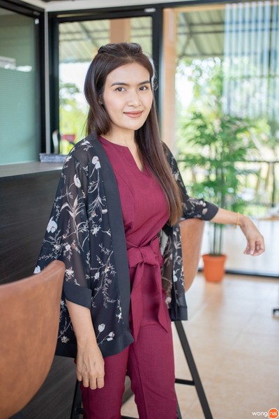 คุณชนิดาภา พสุนนท์ (คุณมิลค์)