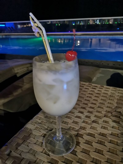 อาหาร หรือ เครื่องดื่ม