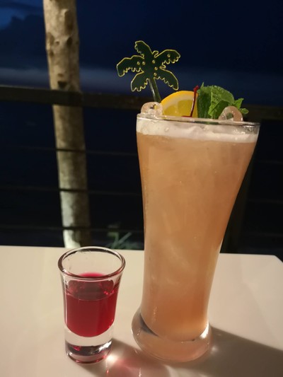 อาหาร หรือ เครื่องดื่ม