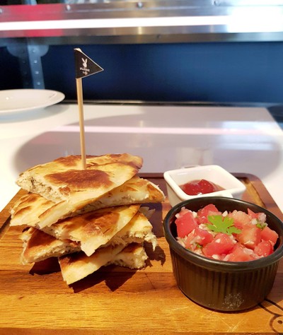 Quesadilla Spicy Chicken