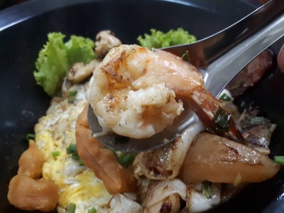 ก๋วยเตี๋ยวคั่วรวมมิตร