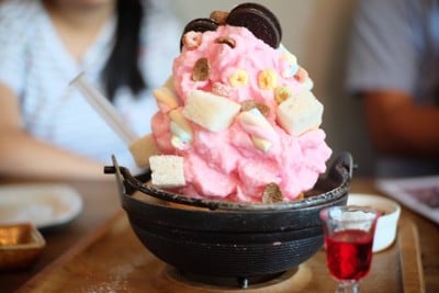 OVERDOSE cafe&hostel