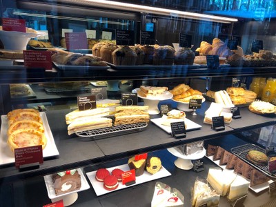 อาหาร หรือ เครื่องดื่ม