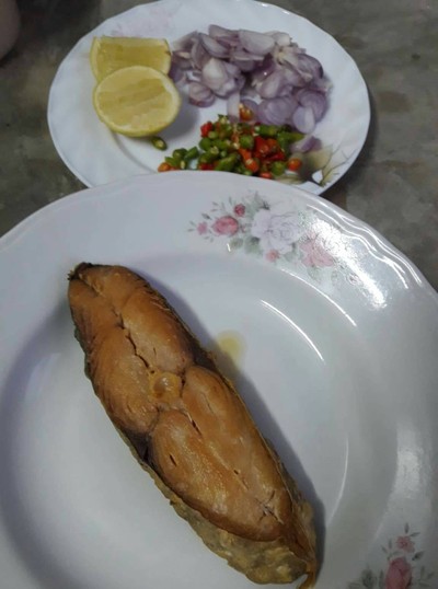 วิธีทำ ปลาอินทรีทอด วิธีทำ ปลาอินทรีทอด