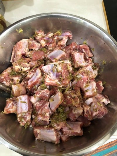 วิธีทำ ซี่โครงหมูทอดกระเทียมพริกไทย วิธีทำ ซี่โครงหมูทอดกระเทียมพริกไทย