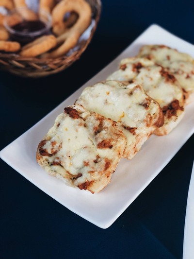 เกาะลันตาพิซซ่า @สะพานพระราม 8