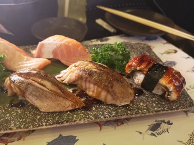 อาหาร หรือ เครื่องดื่ม