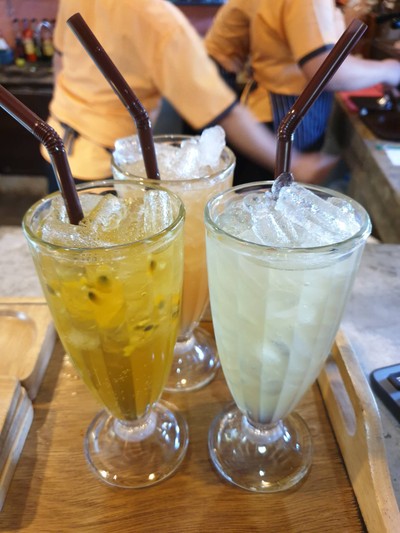 อาหาร หรือ เครื่องดื่ม