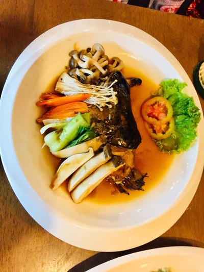 หัวปลาต้มซีอิ้ว