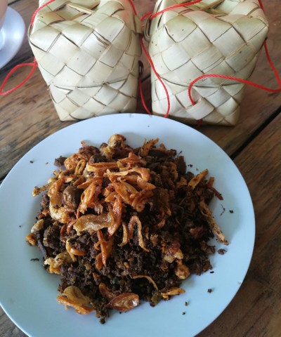 เมนูของร้าน ลาบไก่บ้านโฮ่ง (ลูกสาว)