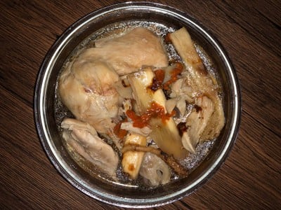 ไก่ตุ๋นยาจีน