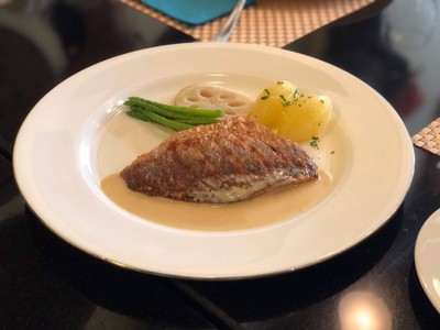 ปลากระพงขาวทอด