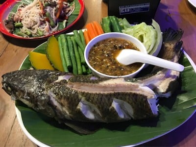 เมนูของร้าน บ้านอีสาน นครสวรรค์