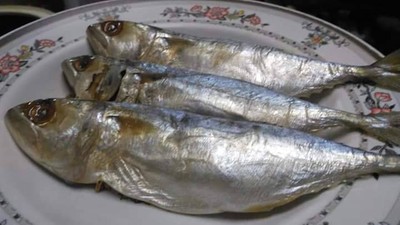 วิธีทำ ปลาทูเค็มหิมะทอด วิธีทำ ปลาทูเค็มหิมะทอด