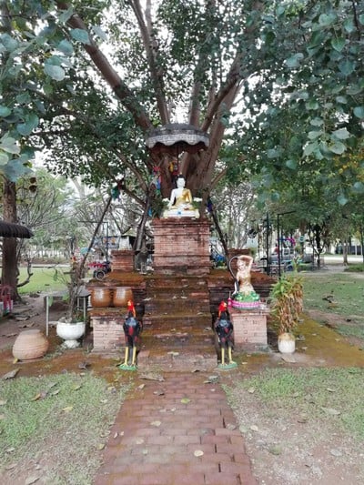 พระสถูปเจดีย์พระนเรศวรเมืองงาย