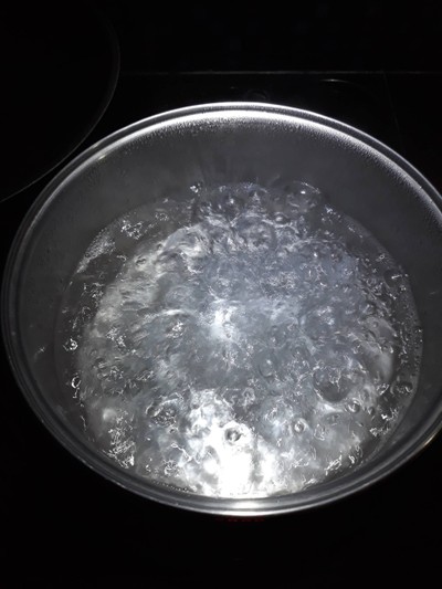 วิธีทำ ต้มจืดผักกาดดองกระดูกหมู วิธีทำ ต้มจืดผักกาดดองกระดูกหมู