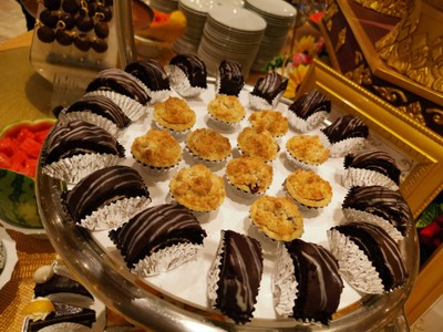 อาหาร หรือ เครื่องดื่ม