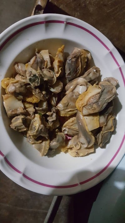 ลาบไก่ และหอย