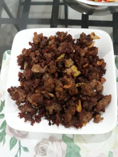 วิธีทำ หมูสับทอดกระเทียม วิธีทำ หมูสับทอดกระเทียม