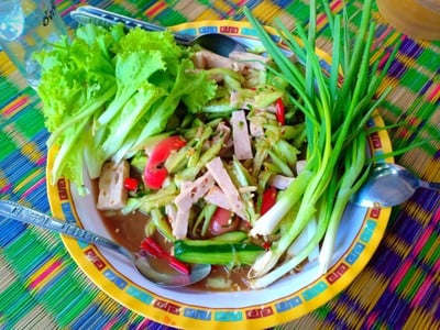 ตำแตงหมูยอ