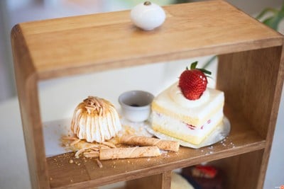 Sourcream Factory the craftsman’s sweet