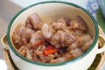 หมูคั่วเคยเค็ม