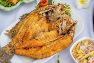 เมนูของร้าน สายลม