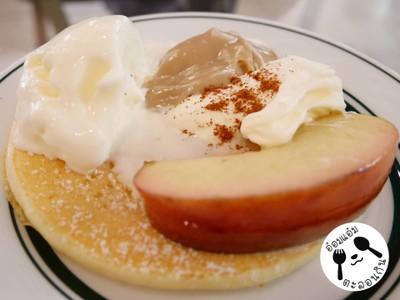 Honey Apple & Earl Grey Cream Pancakes