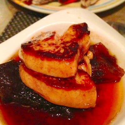 Café de Nîmes โรงแรมแกรนด์ สุขุมวิท กรุงเทพฯ