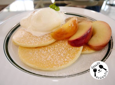 Honey Apple & Earl Grey Cream Pancakes