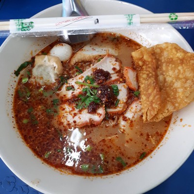 บะหมี่ต้มยำพิเศษ