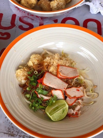 ก๋วยเตี๋ยวไทยโบราณ 20 บาท ก๋วยเตี๋ยวไทยโบราณ 20 บาท