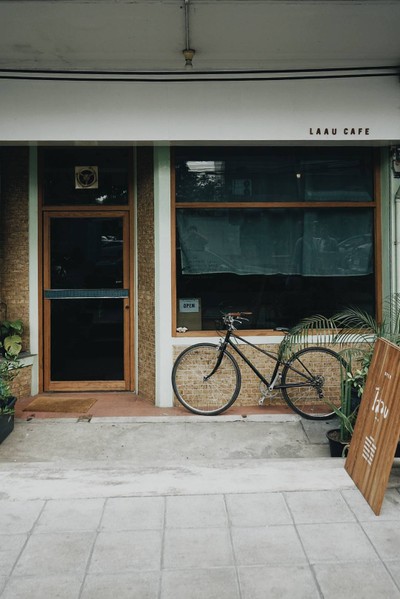 หน้าร้าน laau.cafe