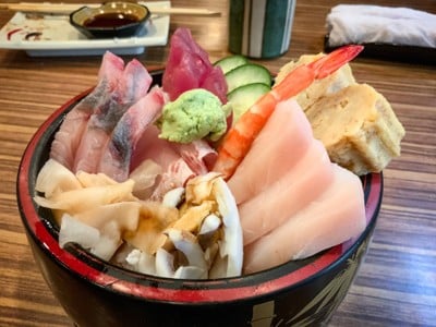 เมนูของร้าน Hanaya