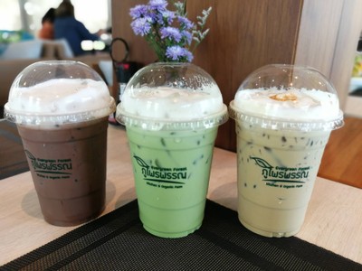 อาหาร หรือ เครื่องดื่ม