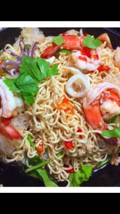 ยำมาม่ารวมมิตร