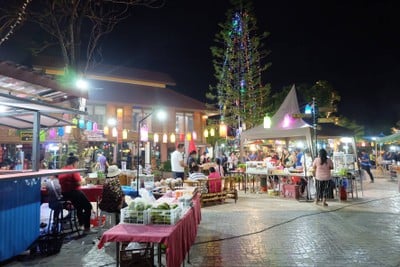 บรรยากาศ กาดวันวา