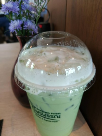 ชาเขียวนมเย็น