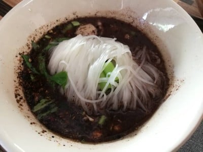 ก๋วยเตี๋ยวน้ำตก