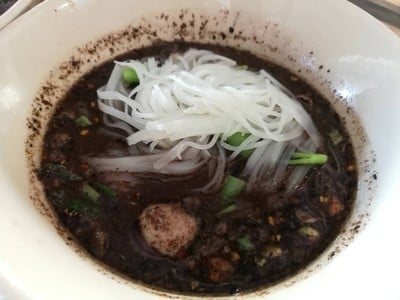 ก๋วยเตี๋ยวน้ำตก