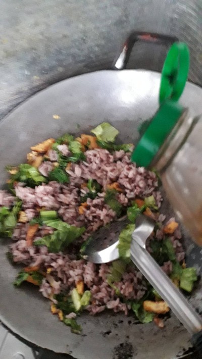 วิธีทำ ข้าวผัดไข่เจียวสูตรเจ้าชายเบจิต้า