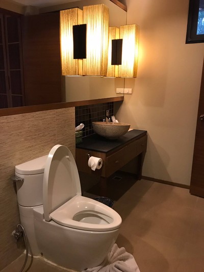 ห้องน้ำ