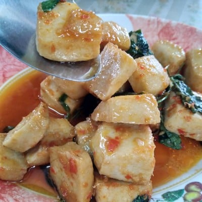 เต้าหูปลาผัดพริก