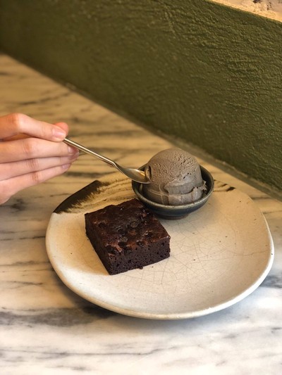 Farm to Table Organic cafe