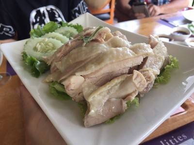 ข้าวมันไก่มณเฑียร เซตใหญ่