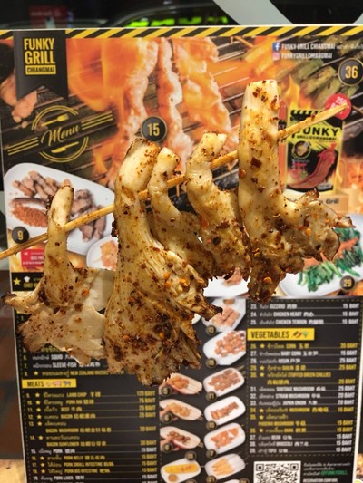 เห็ดนางฟ้า Phoenix Mushroom