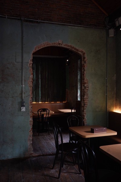 Sarnies Bangkok Charoen Krung 44