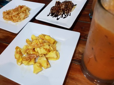 อาหาร หรือ เครื่องดื่ม